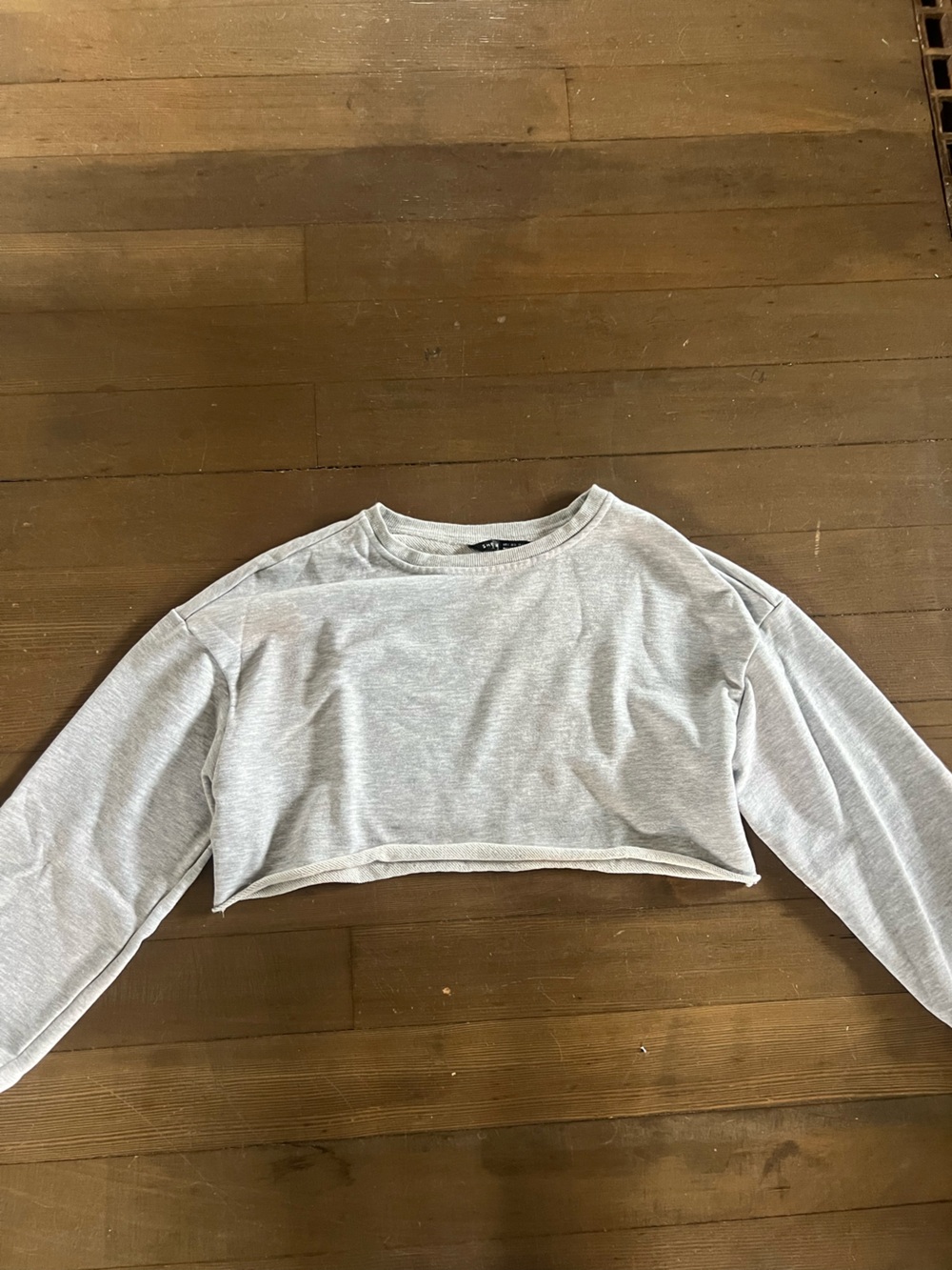 SHEIN Light Gray Crewneck Pullover crop top